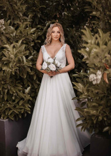 atelier tsourani bridal μεταξωτη μουσελινα με δαντελα κηπουρ